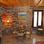 Casa Brues Boborás