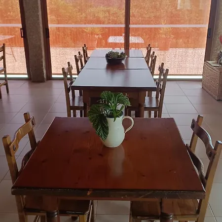Casa Brues Boborás