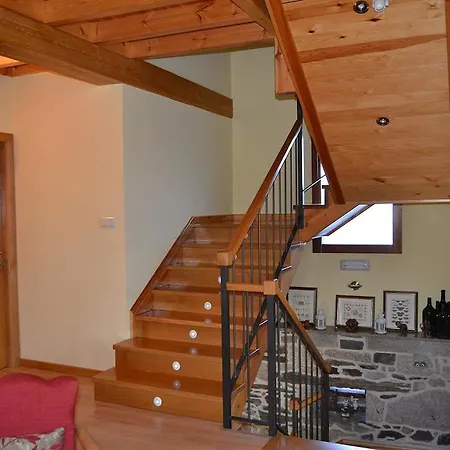 Casa Brues Boborás
