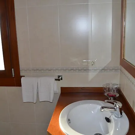 Casa Brues * Boborás